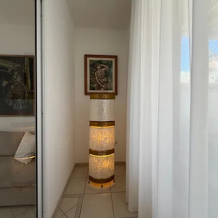 Ippolita Palace Luxury Apartman *